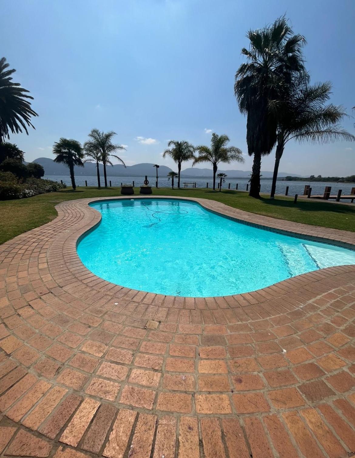 Hartees Tropical Island Experience Villa Хартбееспоорт Екстериор снимка